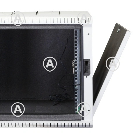 Seinakapp 6U heliisolatsiooniga 330x600x500mm (k,l,s), klaasuks ees, RAL7035                                                                                                                        